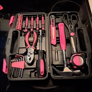 Household tools set